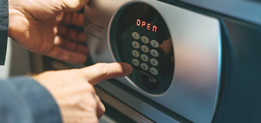 Cash Safe Openers in East San Gabriel, California